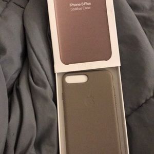 💯 NEW W/ BOX IPHONE 7/8 PLUS CASE TAUPE/BEIGE